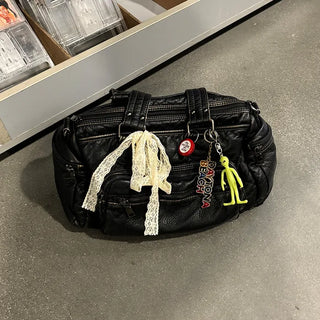 High-quality vintage shoulder bag