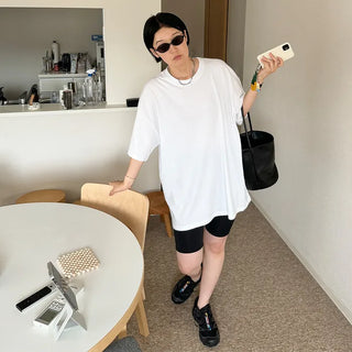 Tinted oval sunglasses