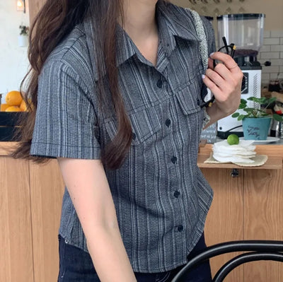 Vintage striped pocket short-sleeved shirt