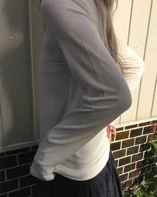 Round neck long-sleeve T-shirt