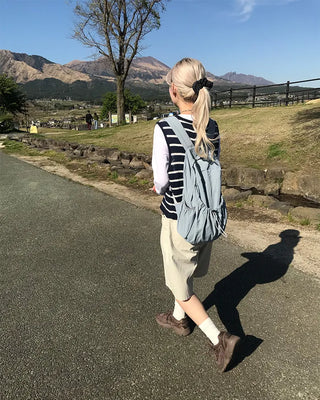 Back button vest
