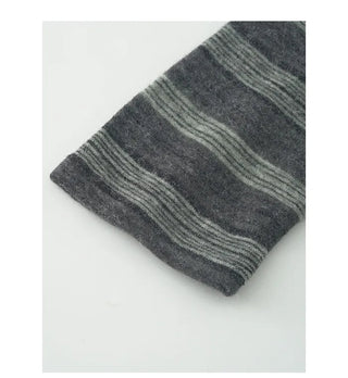 Striped round neck long-sleeved T-shirt
