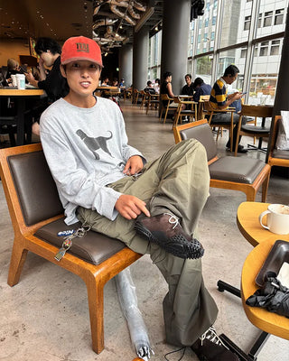 Side-tuck cargo pants