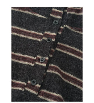 Two-tone button anorak knit