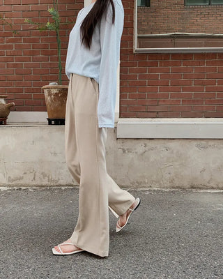 Semi-bootcut slacks
