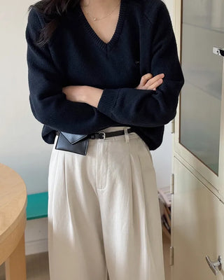 Daily V-neck knit