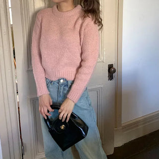 Simple cropped knit