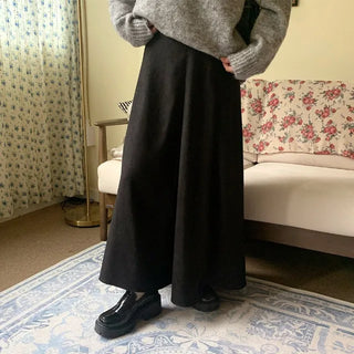 Flared long skirt