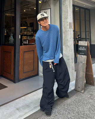 Side-tuck snap-button pants