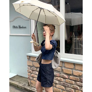 Short denim pants
