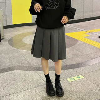 Pleated medium skirt