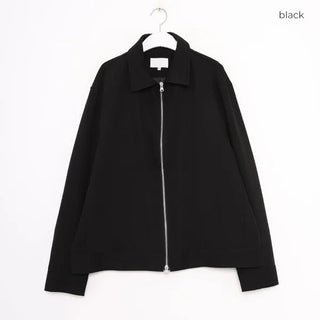 Basic color blouson