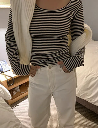 Striped long-sleeved T-shirt