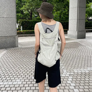 Casual zippered backpack