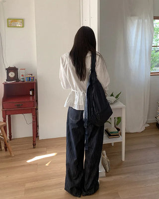 Ribbon collar blouse