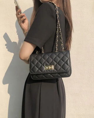 Classic buckle quilted mini chain shoulder bag