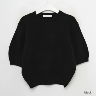 Colorful round knit