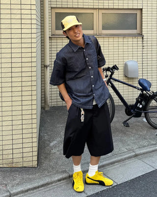 Double-pleated Bermuda shorts