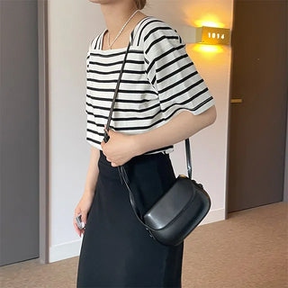 moa round mini cross bag