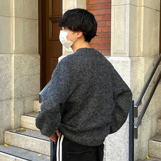 Wool-blend color round knit