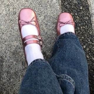 Ribbon detail socks