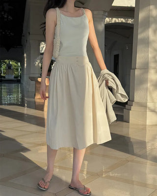 Two-button flared skirt