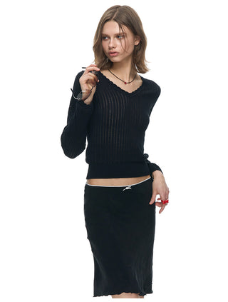 [NECY] Wavy Black Ribbed Slim Knit