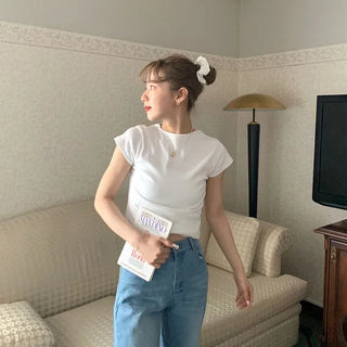 Round cropped T-shirt