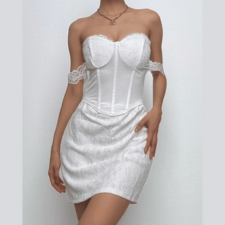 Sweetheart neck off shoulder bustier lace mini dress
