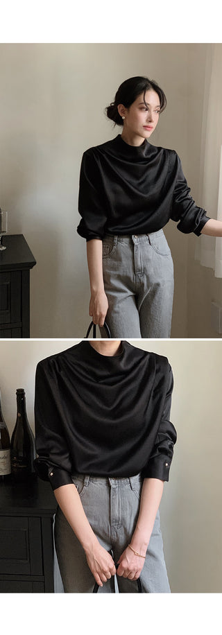 Mock neck blouse - 2 colors