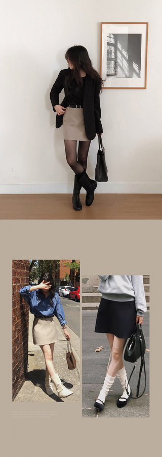 Clean Fit Mini Skirt