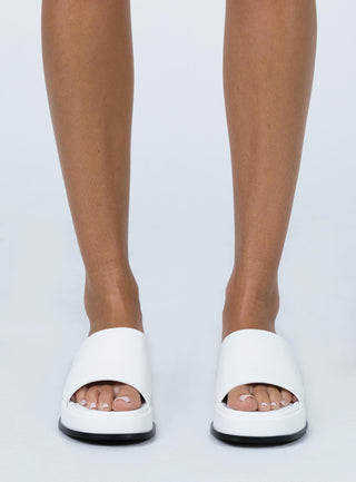 Bayshore Sandals White