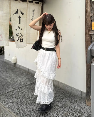Tiered slit long skirt