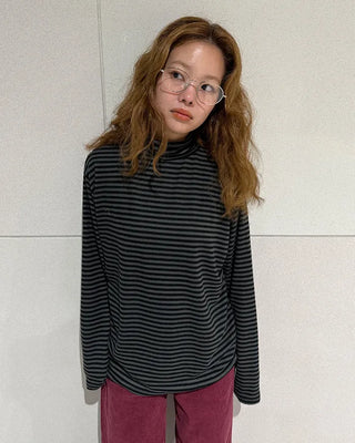 Turtleneck striped long-sleeve T-shirt