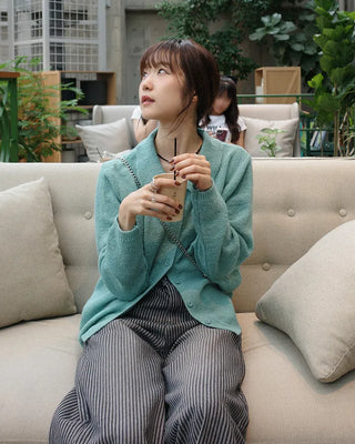 Shirt collar knit cardigan