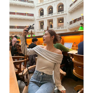 Border Shirred Off-Shoulder T-Shirt
