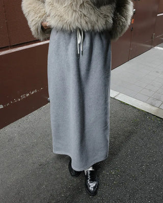 Elastic waist fleece long skirt