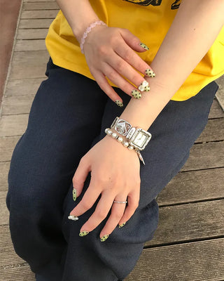 Square Silver Star Handwatch
