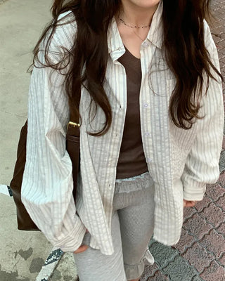 Striped loose-fit shirt