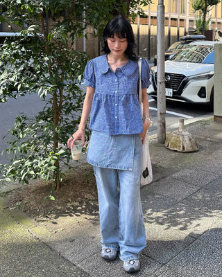 Round collar shirred blouse