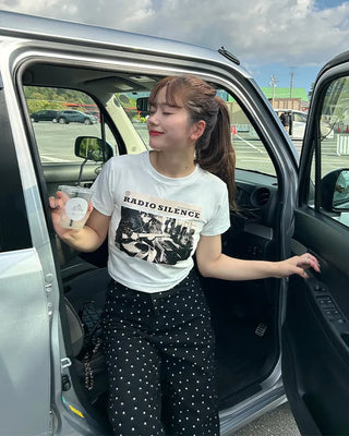 RADIO Lettering Cropped T-Shirt