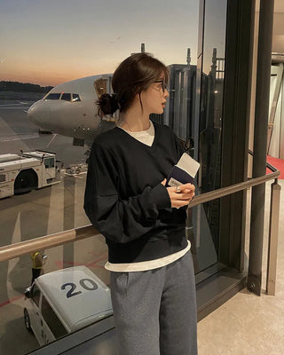 (6 colors) Slim Slit Pattern V-Neck Sweatshirt