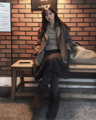 Checked pleated skirt