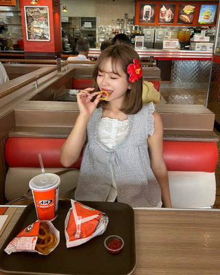 Checkered frill layered sleeveless top