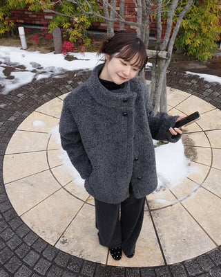 Half-neck boa jacket