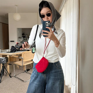 Soft basic long-sleeved T-shirt