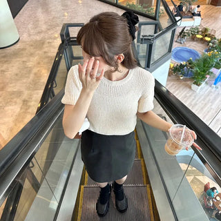 Round neck short-sleeved knit