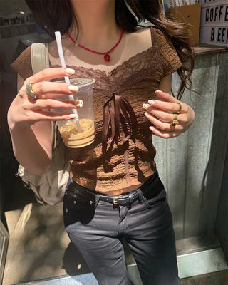 Cup-attached lace ribbon shirred top