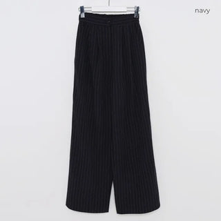 Striped pleated wide slacks