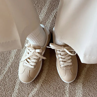 Basic sneakers